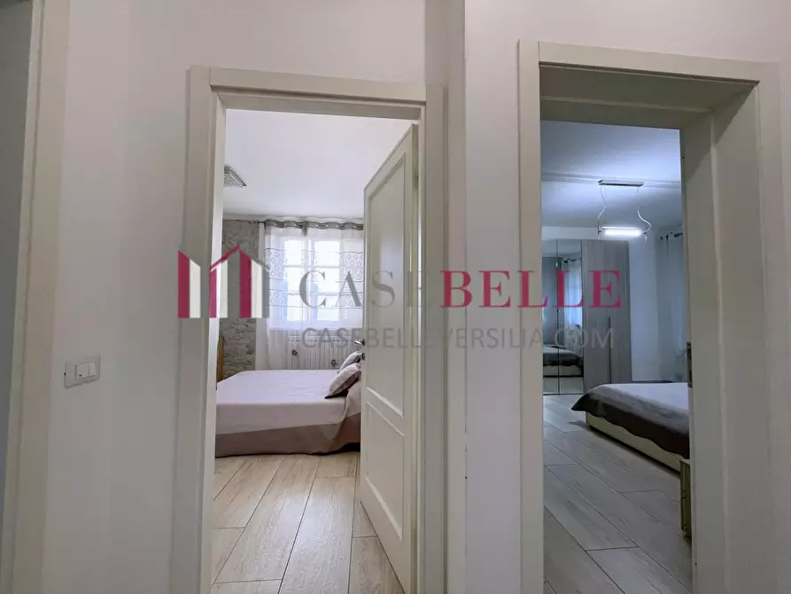 Immagine 25 di Casa indipendente in vendita  a Camaiore