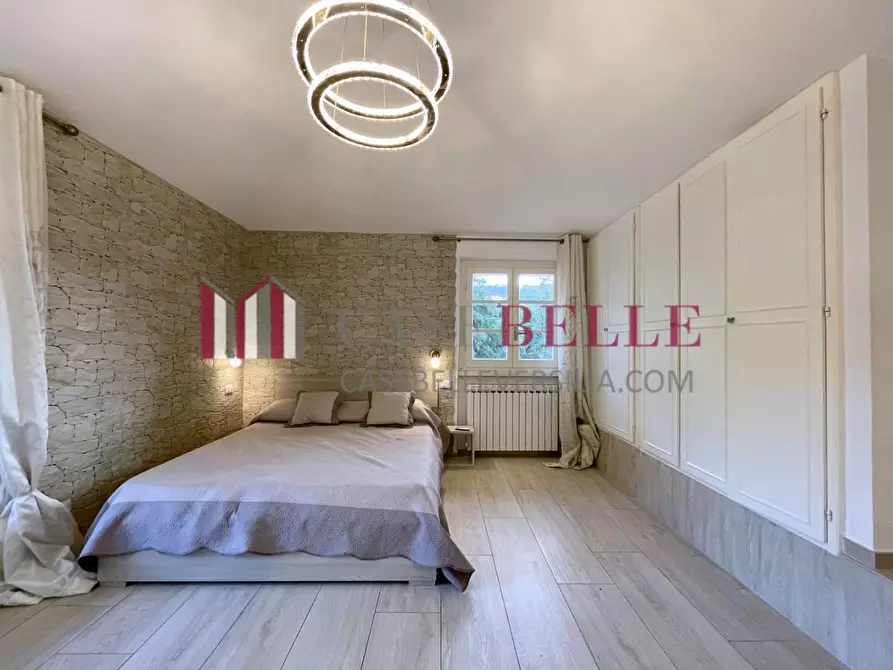 Immagine 53 di Casa indipendente in vendita  a Camaiore