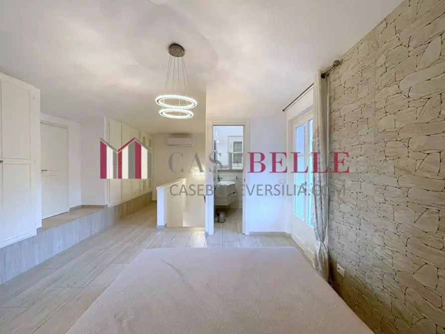 Immagine 56 di Casa indipendente in vendita  a Camaiore