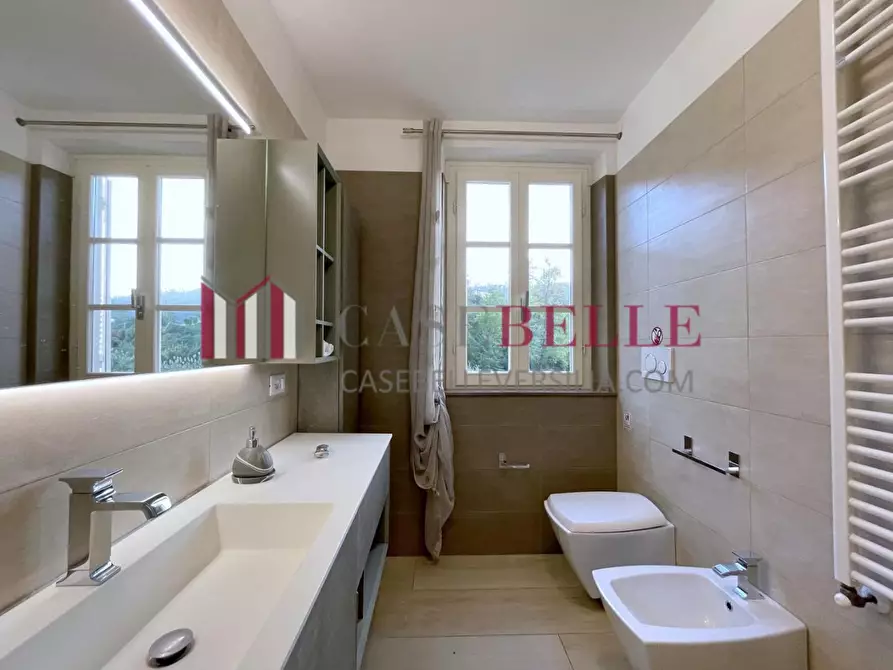 Immagine 48 di Casa indipendente in vendita  a Camaiore