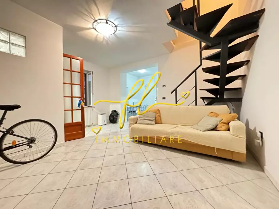 Immagine 9 di Terratetto in vendita  a Collesalvetti