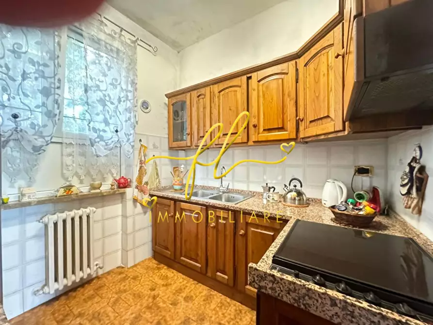 Immagine 20 di Villa in vendita  a Collesalvetti