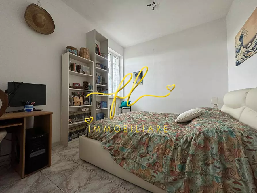 Immagine 28 di Villa in vendita  a Collesalvetti