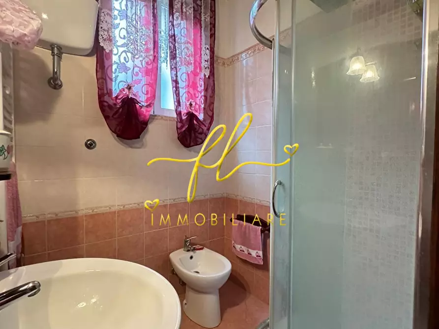 Immagine 31 di Villa in vendita  a Collesalvetti