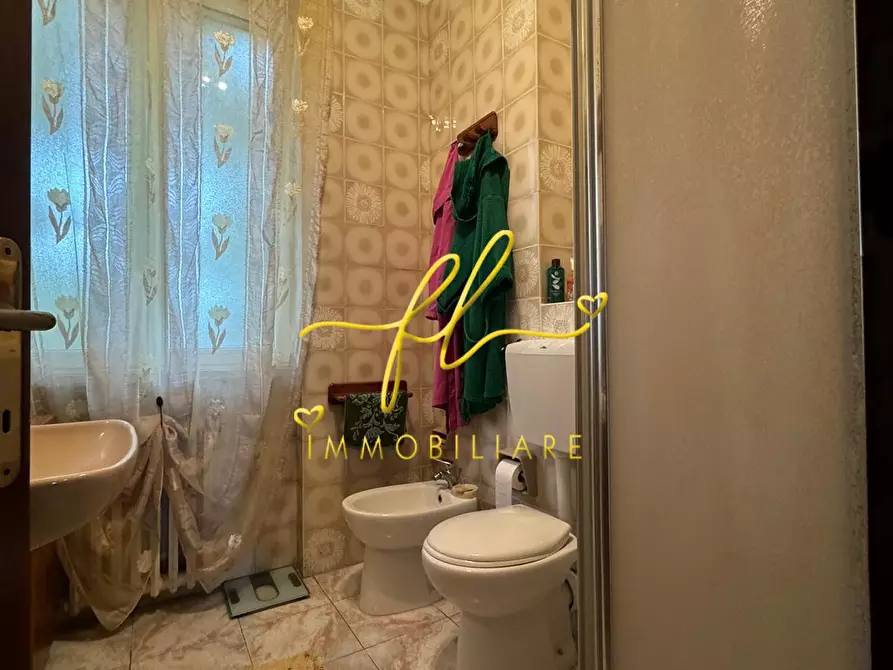 Immagine 34 di Villa in vendita  a Collesalvetti