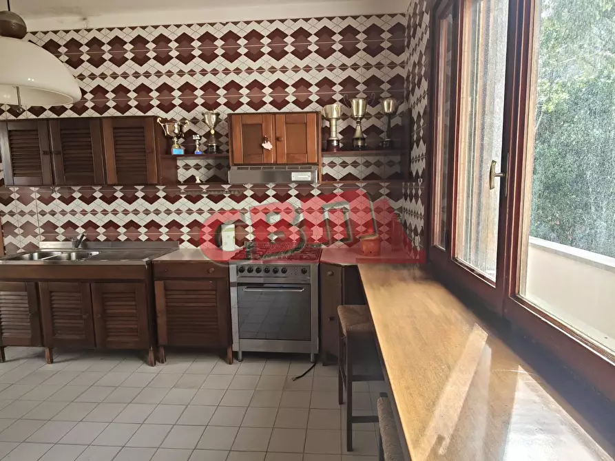 Immagine 14 di Villa in vendita  a Livorno