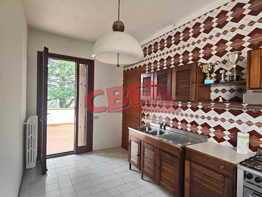 Immagine 13 di Villa in vendita  a Livorno