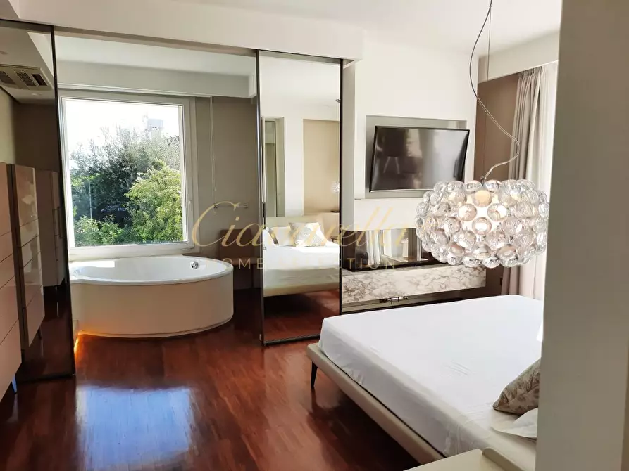 Immagine 16 di Villa in affitto  a Forte Dei Marmi