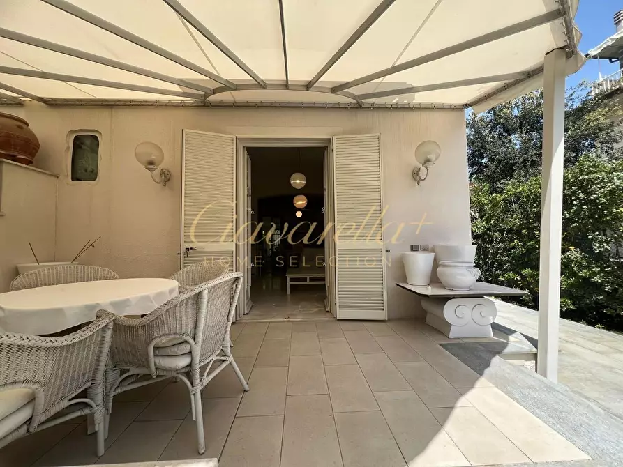 Immagine 13 di Casa semindipendente in vendita  a Forte Dei Marmi