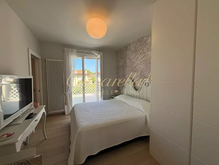 Immagine 23 di Villa in affitto  a Forte Dei Marmi