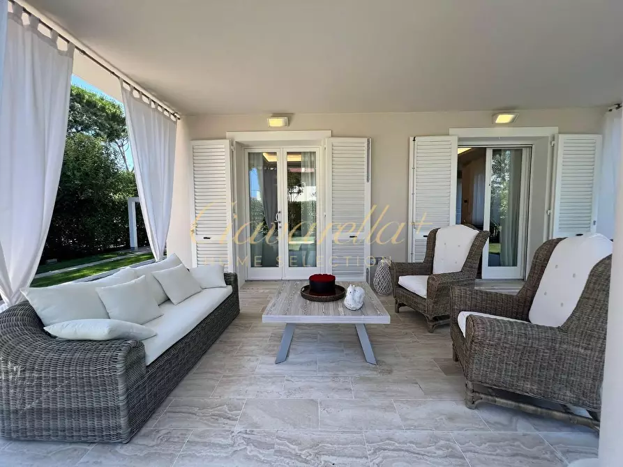 Immagine 37 di Villa in affitto  a Forte Dei Marmi