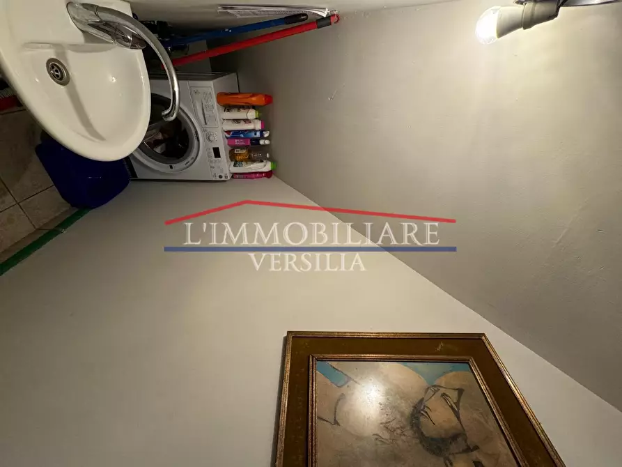 Immagine 7 di Villetta a schiera in vendita  a Montignoso