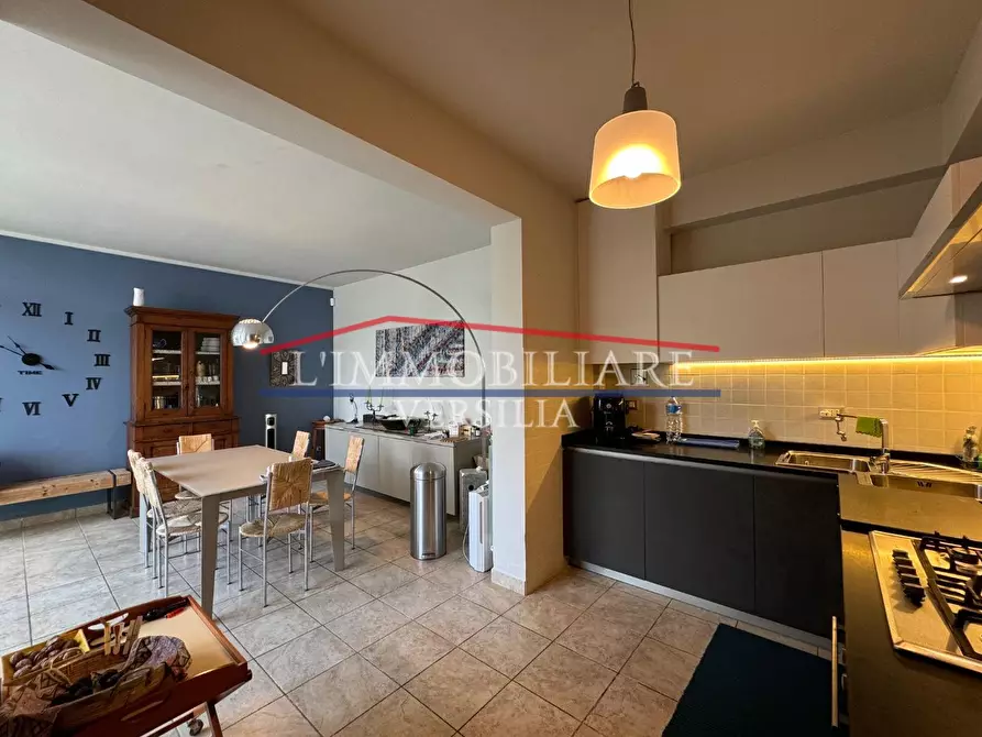 Immagine 6 di Villetta a schiera in vendita  a Montignoso