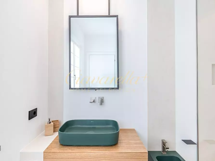 Immagine 8 di Villa in affitto  a Forte Dei Marmi