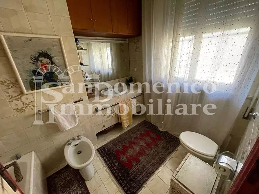 Immagine 55 di Villa in vendita  a Cascina