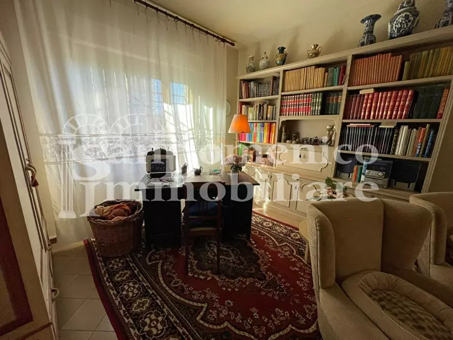 Immagine 30 di Villa in vendita  a Cascina