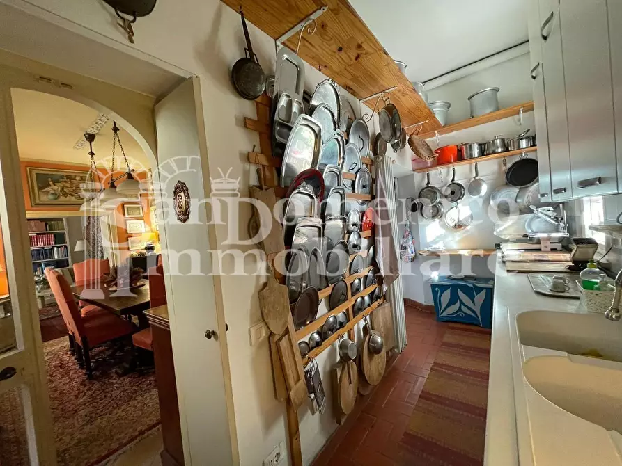 Immagine 22 di Villa in vendita  a Cascina