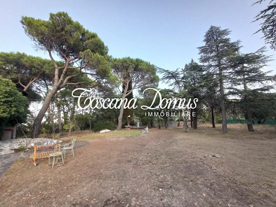 Immagine 37 di Villa in vendita  a Radda In Chianti