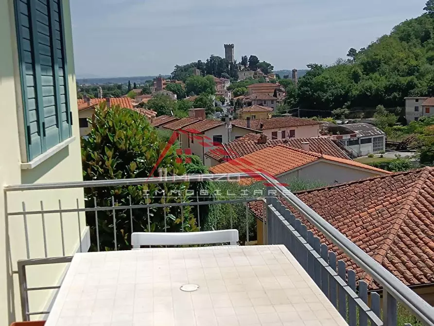 Immagine 2 di Casa bifamiliare in vendita  a Vicopisano