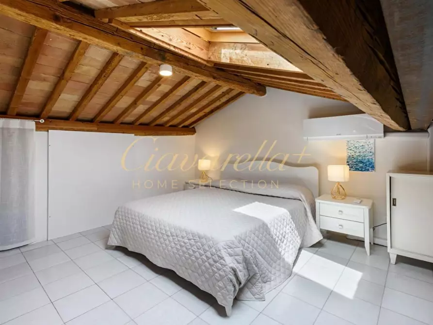 Immagine 26 di Appartamento in affitto  a Forte Dei Marmi