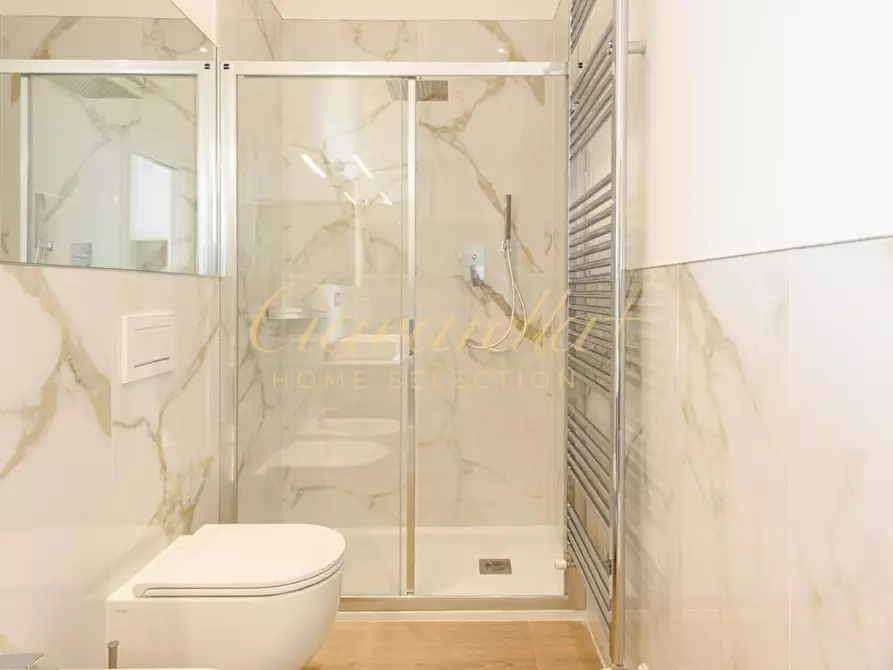 Immagine 21 di Appartamento in affitto  a Forte Dei Marmi