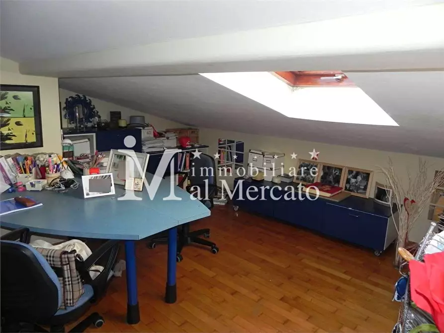 Immagine 24 di Villa in vendita  a Viareggio