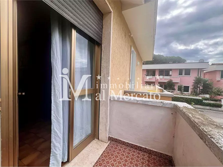 Immagine 22 di Villetta a schiera in vendita  a Viareggio