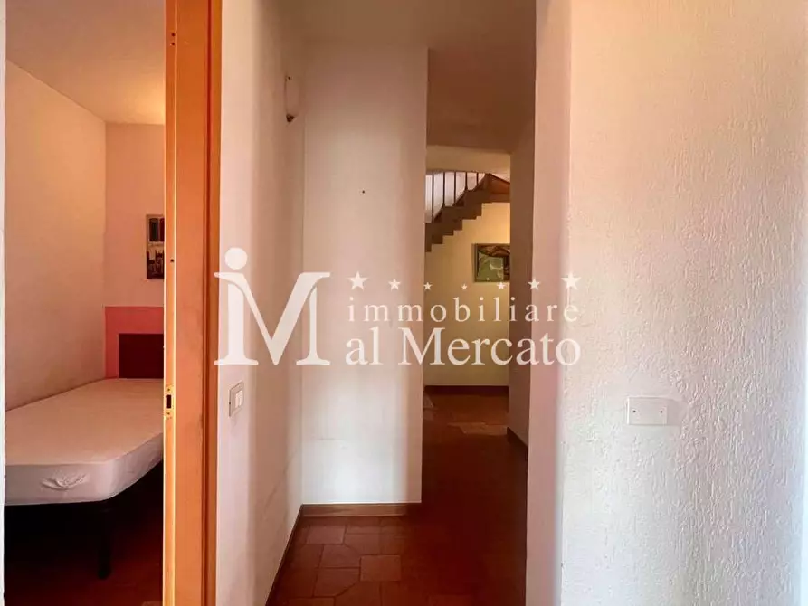 Immagine 38 di Villetta a schiera in vendita  a Viareggio