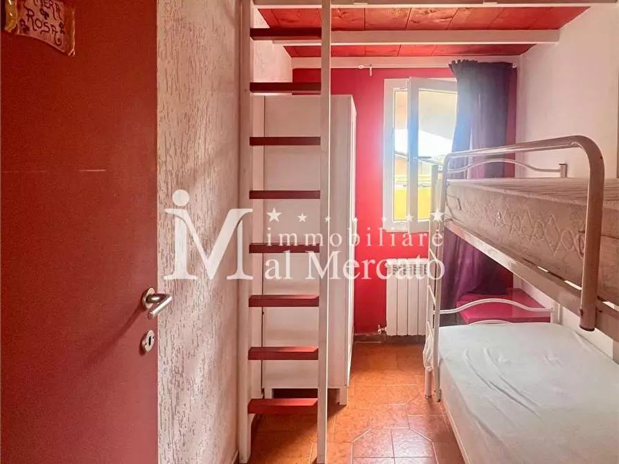 Immagine 28 di Villetta a schiera in vendita  a Viareggio