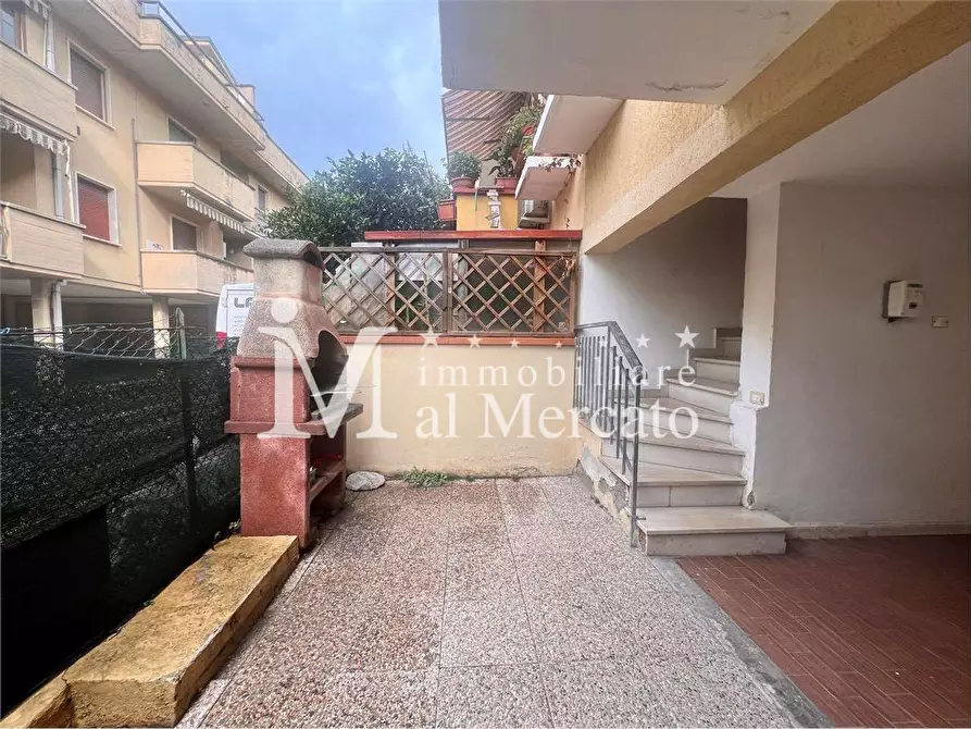 Immagine 11 di Villetta a schiera in vendita  a Viareggio