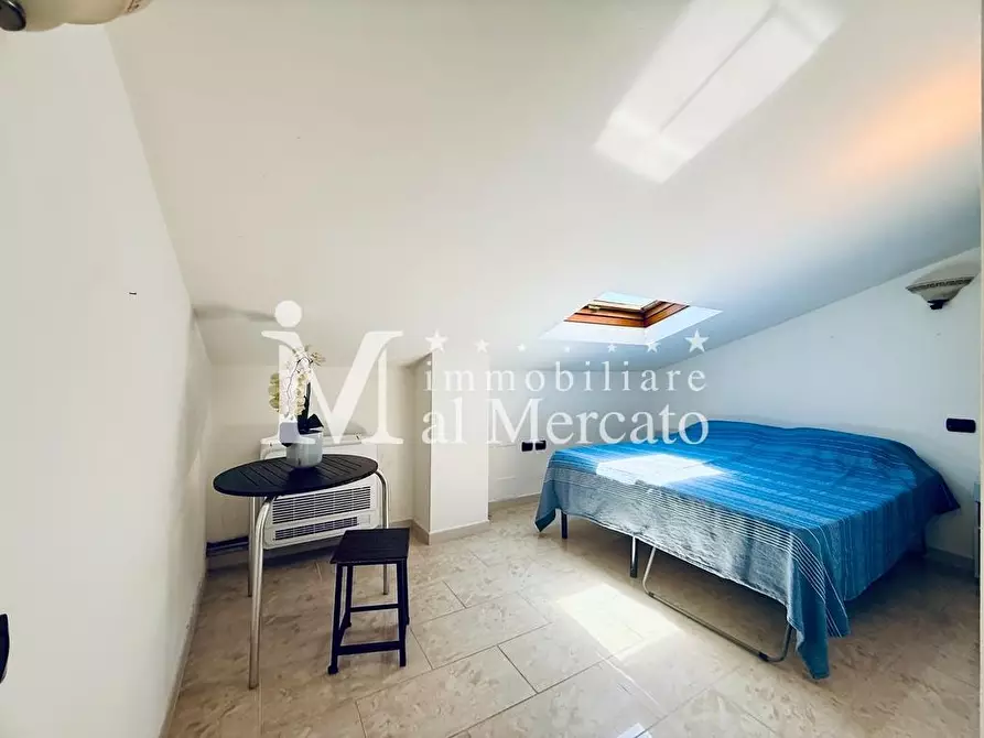 Immagine 22 di Appartamento in vendita  a Viareggio