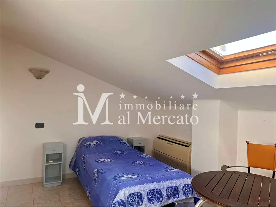 Immagine 36 di Appartamento in vendita  a Viareggio