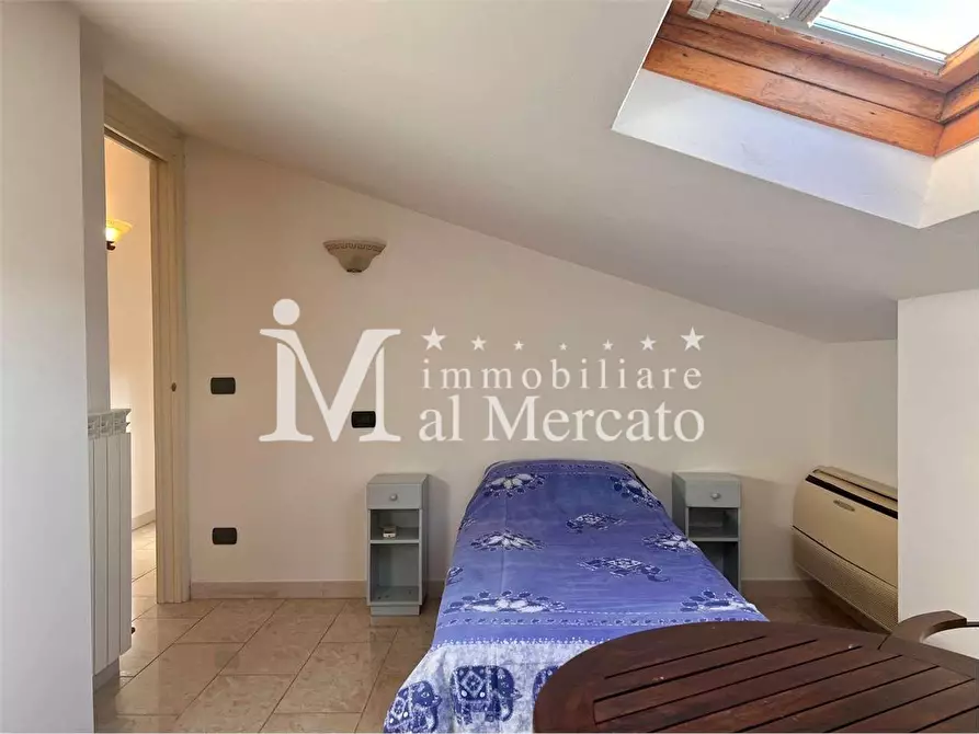 Immagine 34 di Appartamento in vendita  a Viareggio