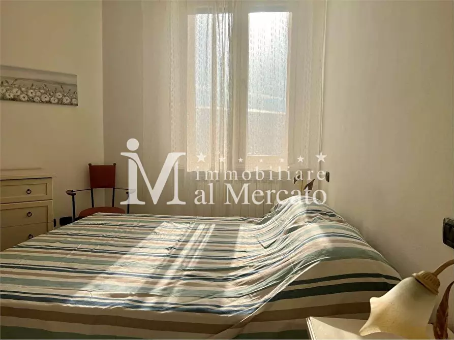 Immagine 42 di Appartamento in vendita  a Viareggio