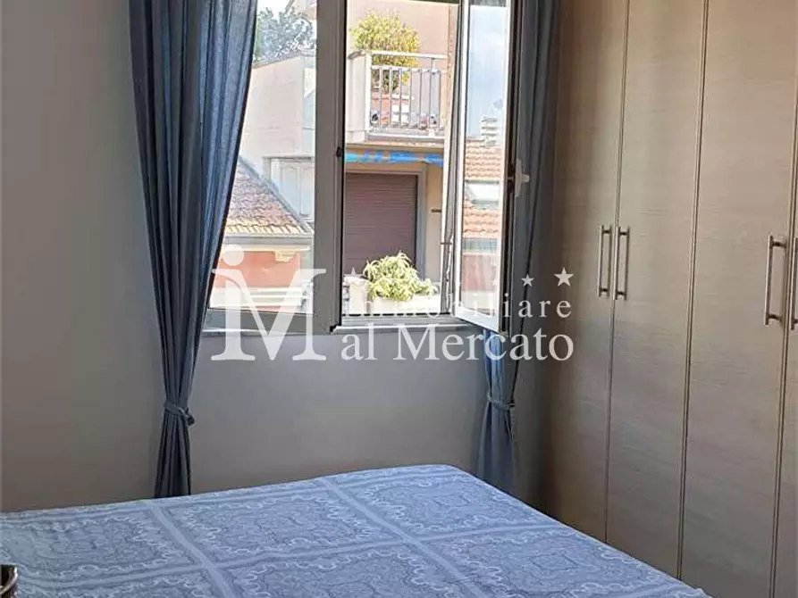 Immagine 5 di Appartamento in vendita  a Viareggio