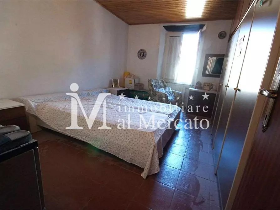 Immagine 14 di Appartamento in vendita  a Pescaglia