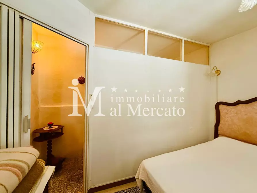 Immagine 14 di Appartamento in vendita  a Pescaglia