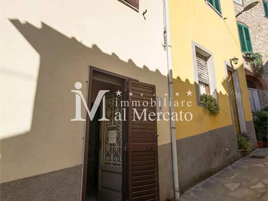 Immagine 3 di Appartamento in vendita  a Pescaglia