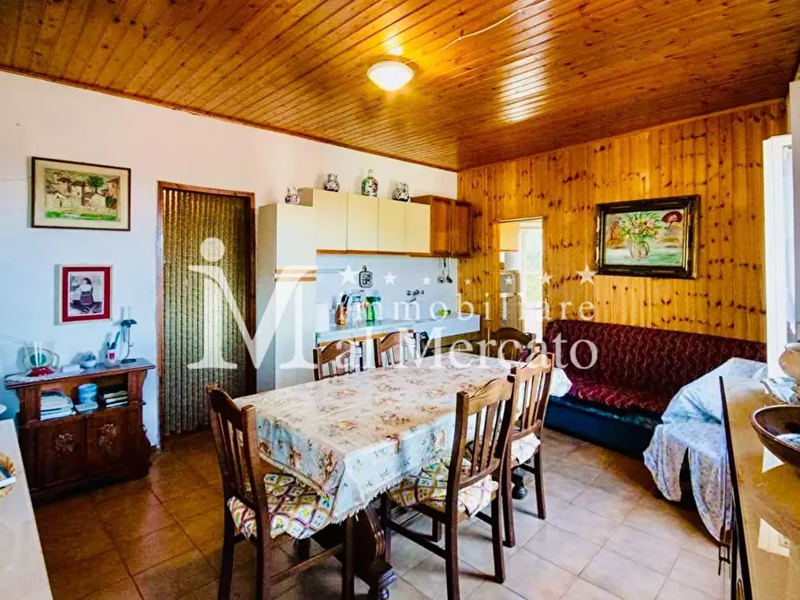 Immagine 6 di Appartamento in vendita  a Pescaglia