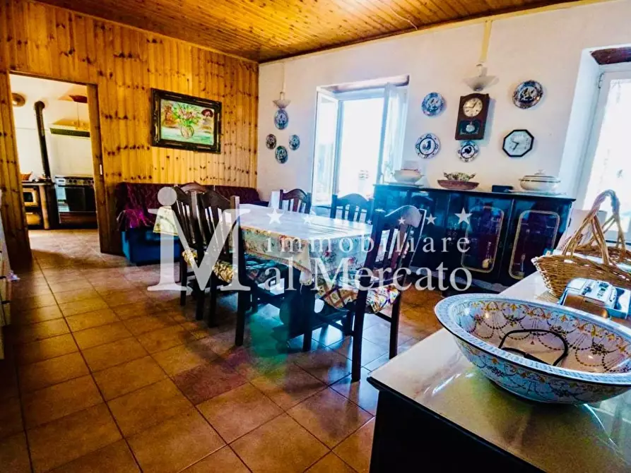 Immagine 8 di Appartamento in vendita  a Pescaglia
