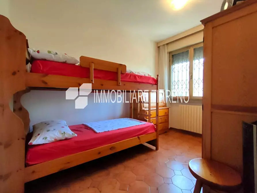 Immagine 9 di Appartamento in vendita  a Massa