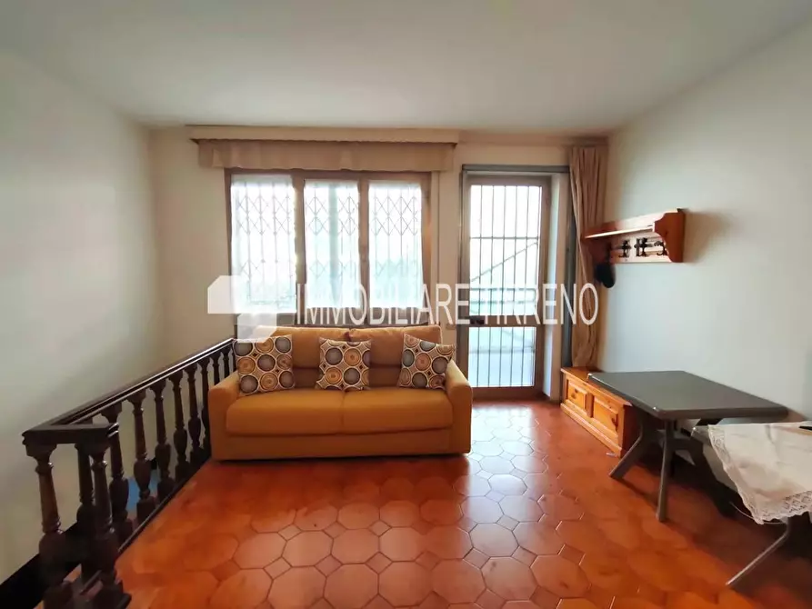 Immagine 5 di Appartamento in vendita  a Massa