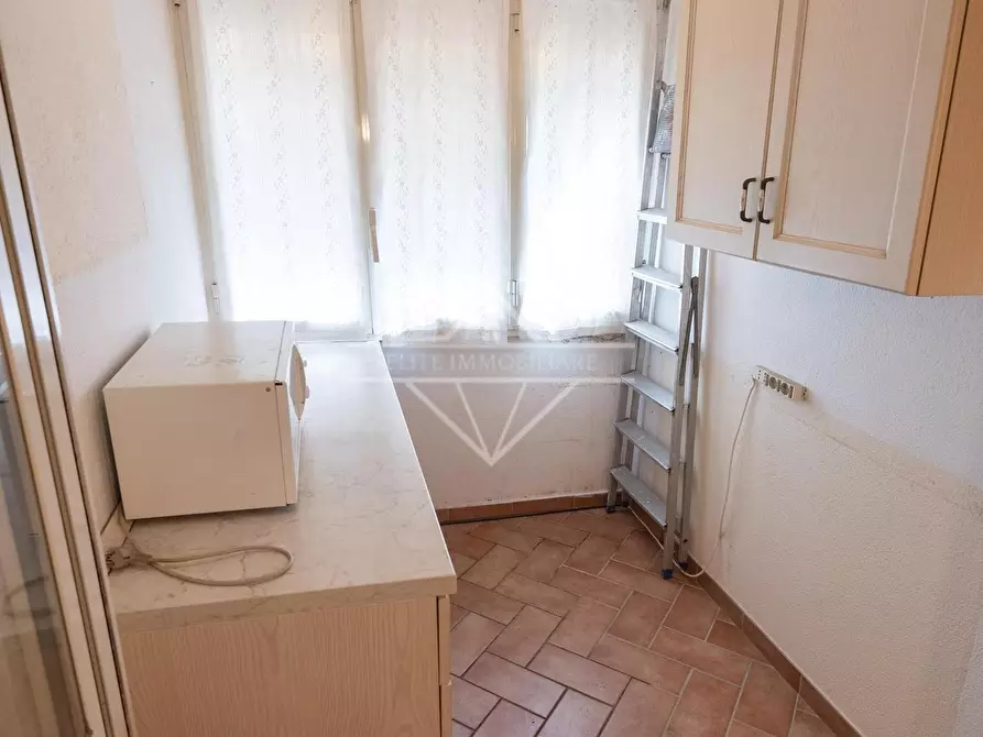 Immagine 27 di Villetta a schiera in vendita  a Ortonovo