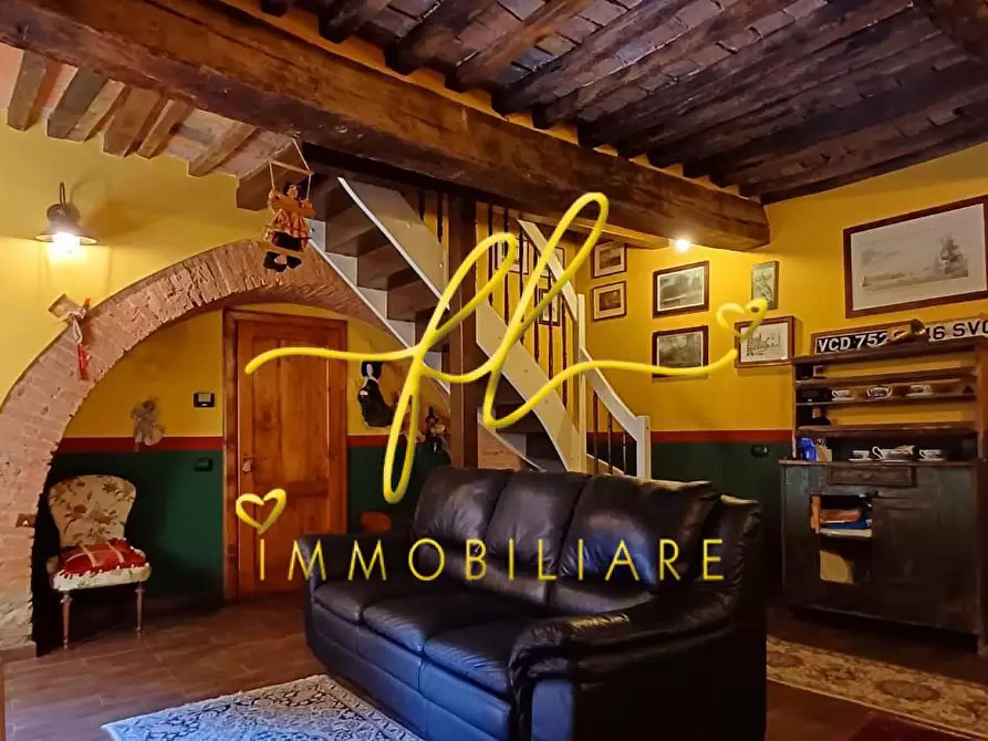 Immagine 22 di Appartamento in vendita  a Riparbella