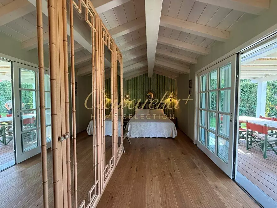 Immagine 28 di Villa in affitto  a Forte Dei Marmi