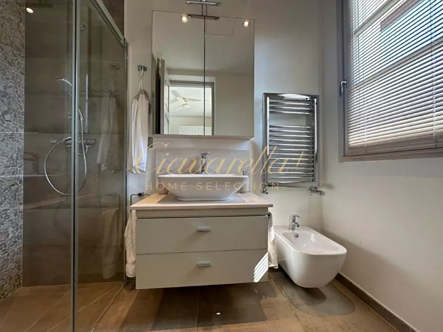 Immagine 24 di Villa in affitto  a Forte Dei Marmi