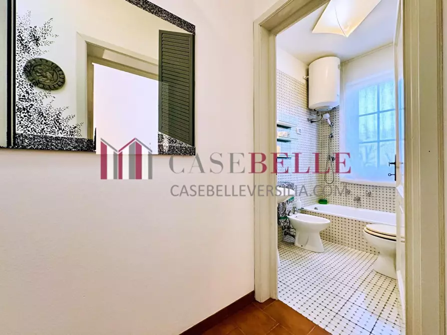 Immagine 18 di Appartamento in vendita  a Seravezza