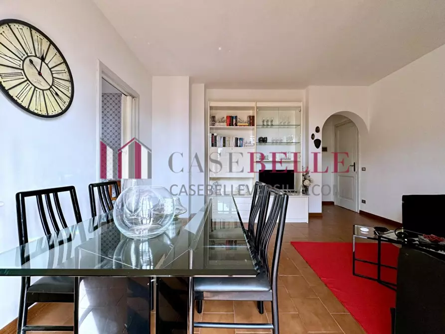 Immagine 12 di Appartamento in vendita  a Seravezza