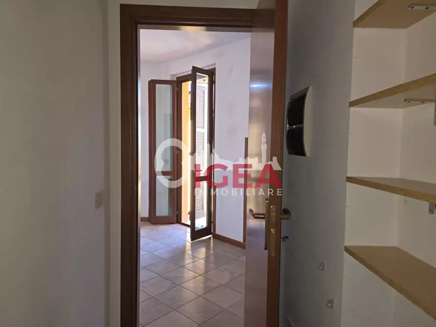 Immagine 21 di Appartamento in vendita  a Montepulciano