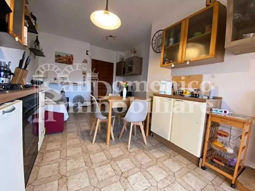 Immagine 2 di Appartamento in vendita  a Pisa